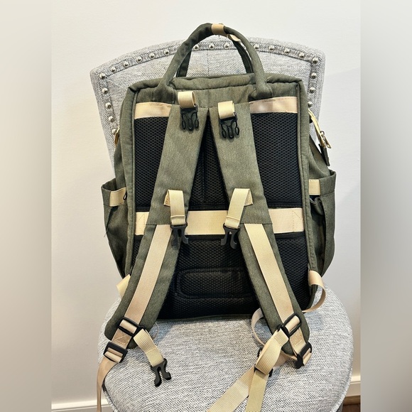 Green Baby Bag - Picture 5 of 12